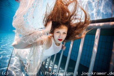 Unterwasser Beauty Fotoshooting